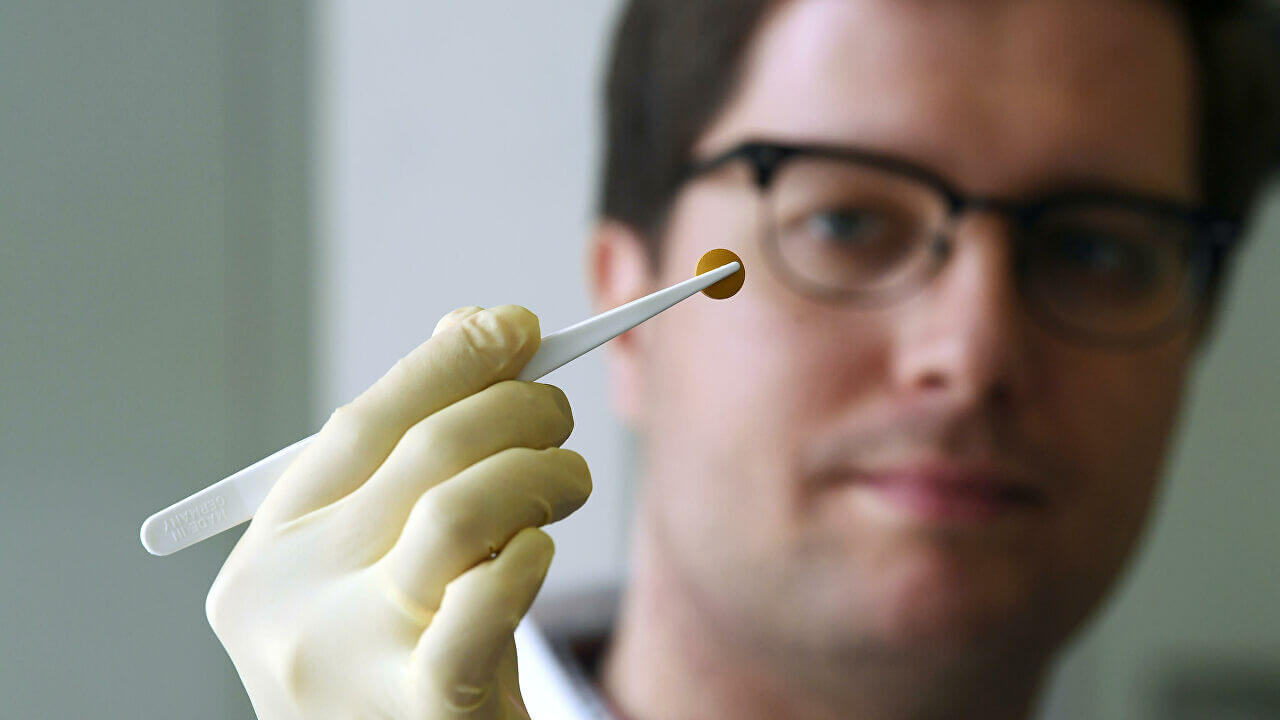 Британские ученые подтвердили эффективность растительного препарата против COVID-19. Ученые нашли препарат, эффективный против коронавируса. Он выполнен на растительной основе. Британские ученые подтвердили эффективность растительного препарата против COVID-19. Ученые нашли препарат, эффективный против коронавируса. Он выполнен на растительной основе. Фото.