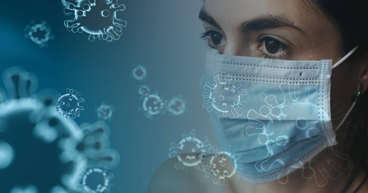 Ношение маски — одна из наиболее эффективных мер индивидуальной защиты от COVID-19. Фото.