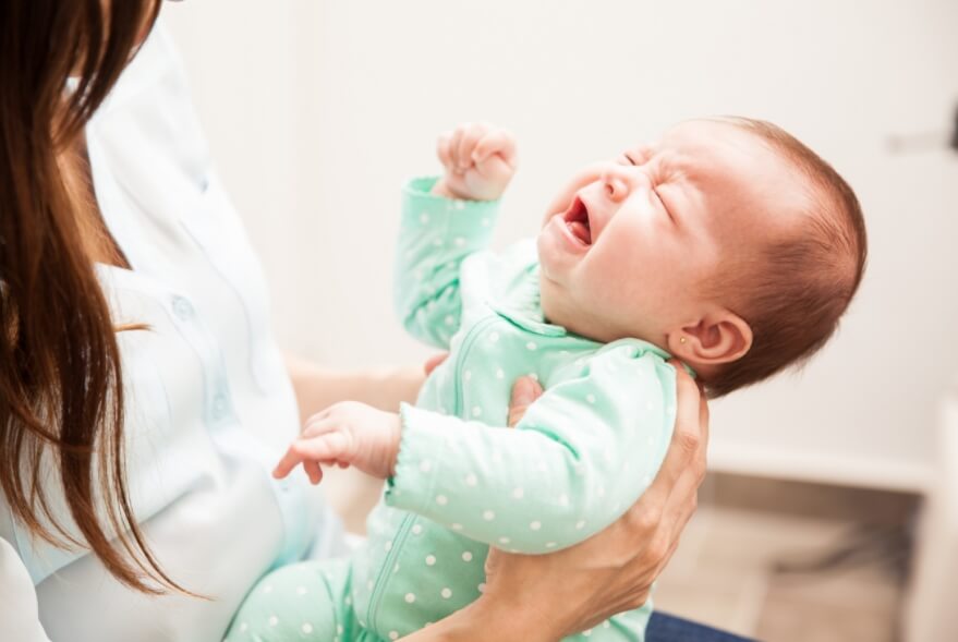 Почему дети плачут при рождении? Плач — единственное средство общения младенцев с окружающим миром. Почему дети плачут при рождении? Плач — единственное средство общения младенцев с окружающим миром. Фото.