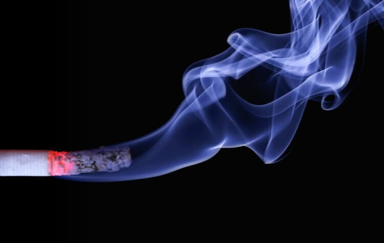 Курить нельзя, помиловать. Если вы гипнабельны (можно пройти тест) – гипноз и правда поможет вам бросить курить. Фото.