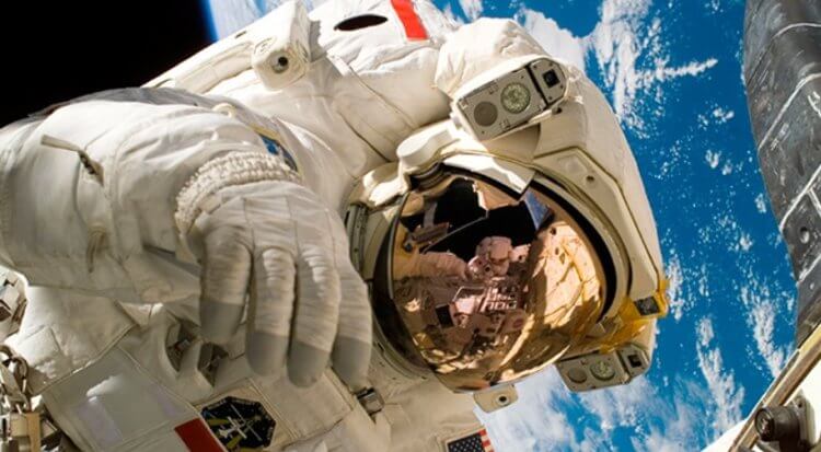 5 опасностей, которые угрожают человеку в открытом космосе