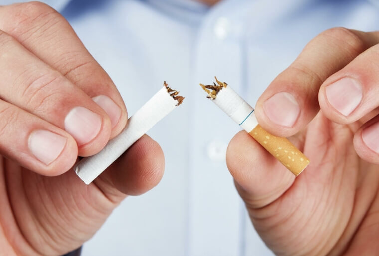 Как вейпинг помогает бросить курить? Вейпинг помогает отказаться от обычного табакокурения, но есть нюансы. Фото.