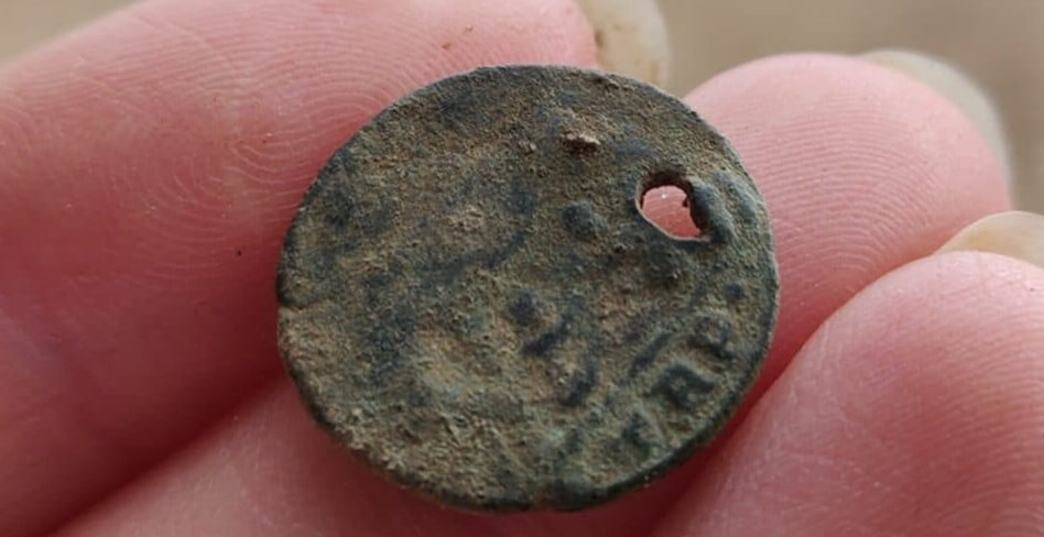 Монета, найденная в Рендлшеме. Фото.