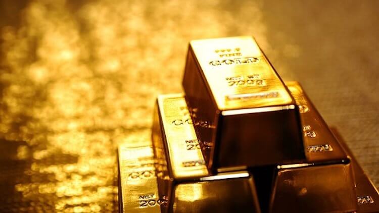 Сколько золота у самых богатых стран, где они его хранят и зачем оно нужно