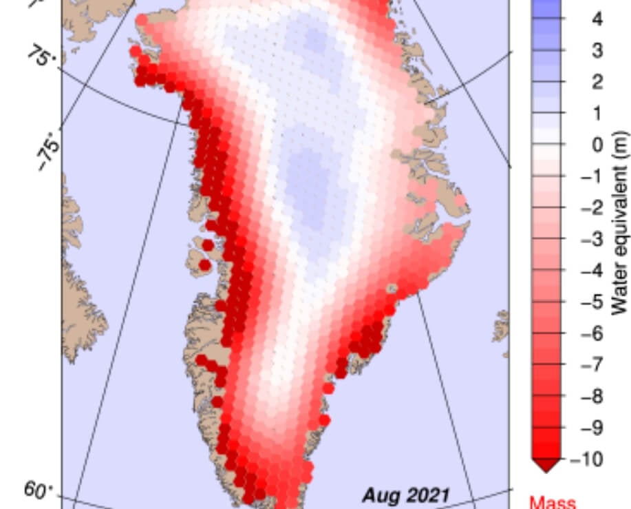 2 3 <p>Мы неоднократно рассказывали о том, что Арктика нагревается быстрее, чем остальная часть земного шара. Со временем она может вообще превратиться в дождливый регион, на котором не будет снега и ледников. Причем процесс изменения климата начался уже сейчас. К примеру, в прошлом году впервые в истории в Гренландии прошел дождь. Но, самое главное, что на острове катастрофически быстро начали таять ледники. Согласно последним данным со спутников, за последние 20 лет он потерял 5100 миллиардов тонн льда. Чтобы вам проще было представить какое это количество воды, поясню, что ее хватило бы, чтобы затопить площадь, равную США, на полметра. Разумеется, такой глобальный процесс не мог пройти бесследно для всей планеты. Он привел к повышению уровня воды в мировом океане на 1,2 сантиметра. На первый взгляд это небольшой показатель, однако его последствия более чем серьезные. Кроме того, ученых пугает скорость повышения уровня воды.