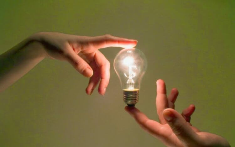 Альтернативная энергия: как компании вырабатывают электричество за счет движения людей? Человек может стать источником альтернативной энергии, которая не вредит не природе. Фото.
