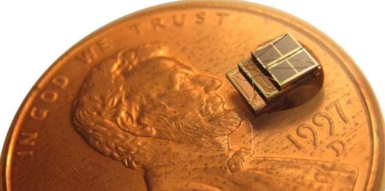 Ученые разработали самую маленькую батарею размером с пылинку