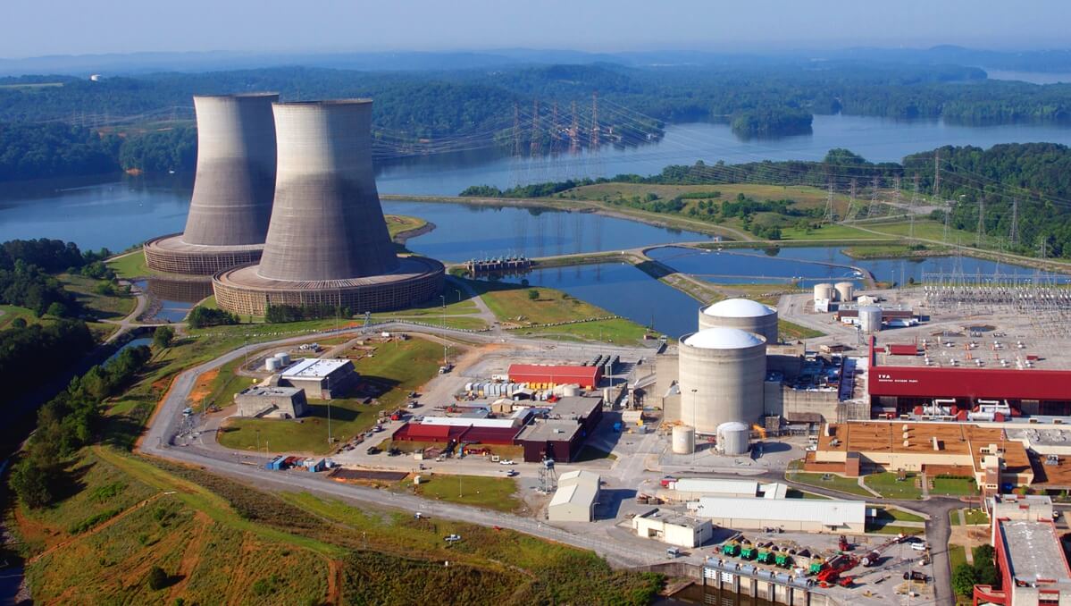 Взрыв на атомной станции — один из сценариев применения атомной бомбы. Фото.