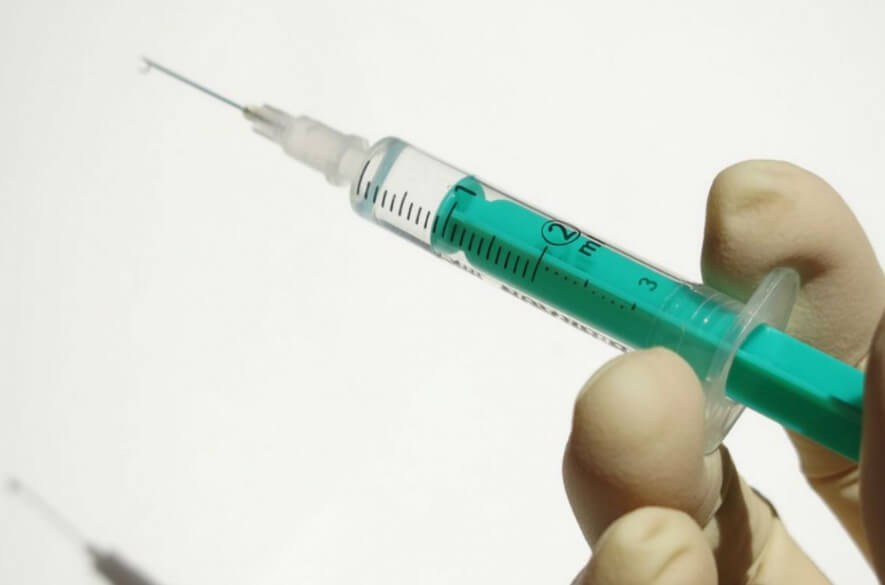 К сожалению, изображение упаковки актиммуна в большом разрешении найти не удалось (не стоит путать его с поливитаминами). Фото.