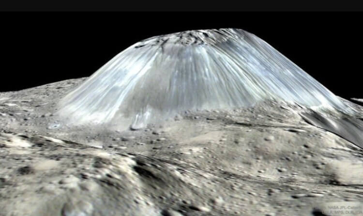 На Плутоне есть вулканы, извергающие воду и аммиак