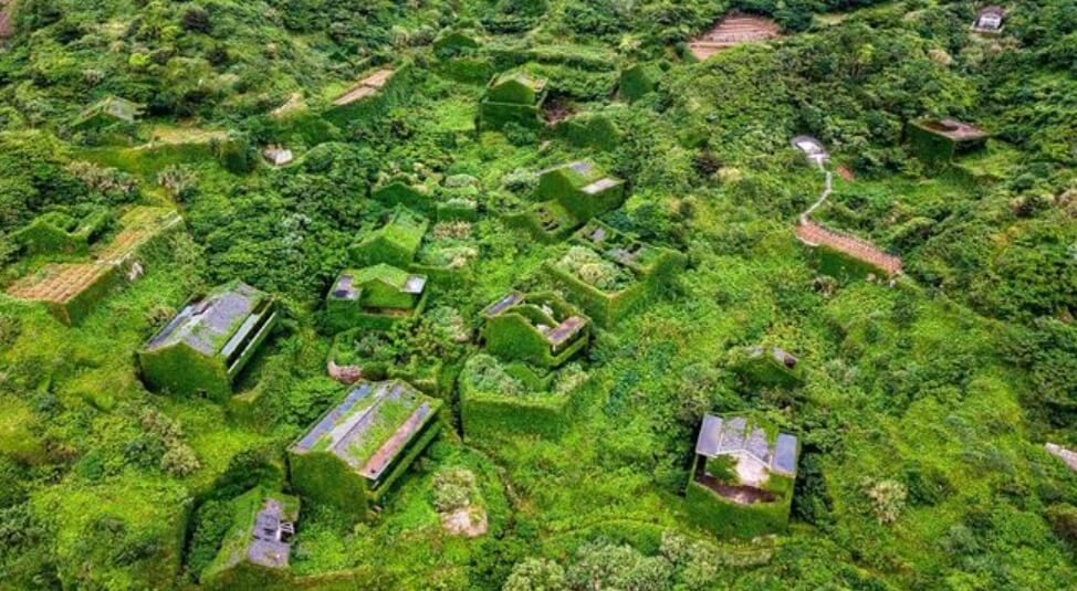 Как изменилась деревня Хутуван после переезда людей? Деревня Хутуван сверху. Фото.