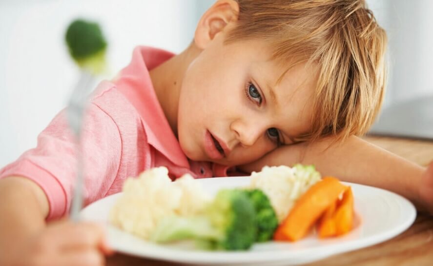 У организма человека будто бы есть механизм, защищающий от однообразной еды. Фото.