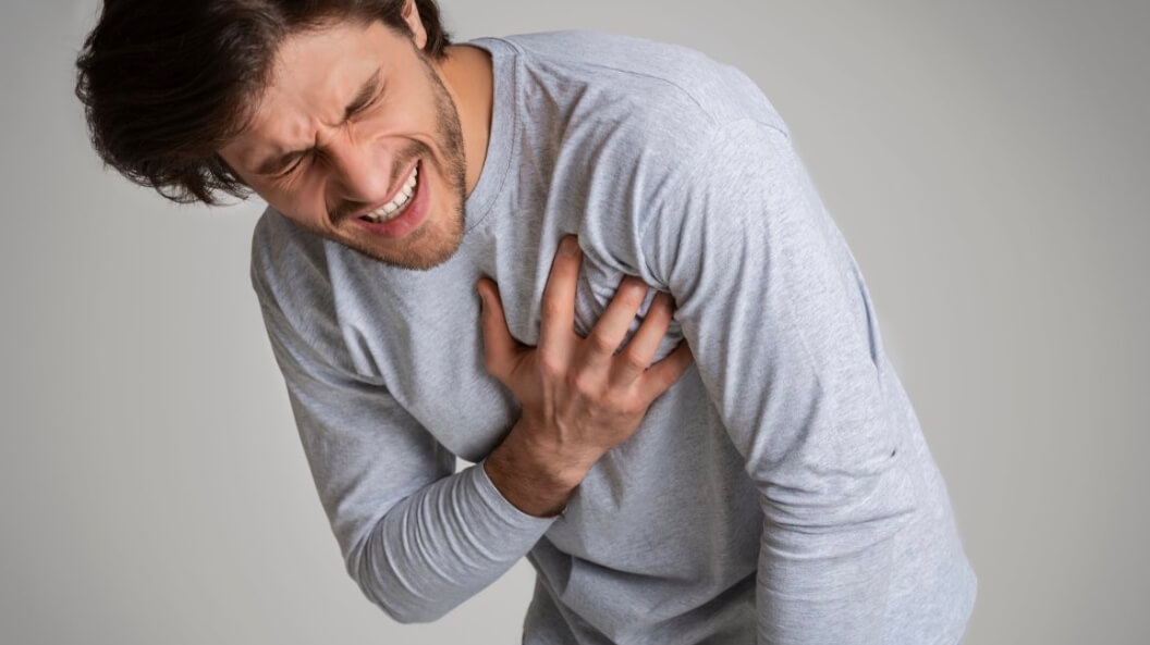 Паразиты в крови и сердце. Боль в сердце — еще более веский повод обратиться к врачу. Фото.