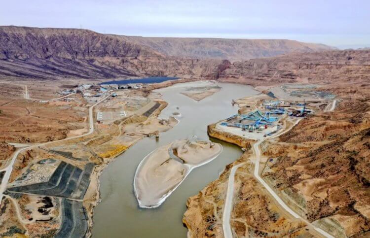 Искусственный интеллект сам построит плотину в Китае. Это вообще возможно? Плотина Янцюй будет построена на Тибетском нагорье. Фото.
