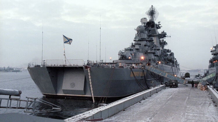 “Адмирал Нахимов”: крейсер эволюции. С 1997 года крейсер «Адмирал Нахимов» не эксплуатируется. Фото.