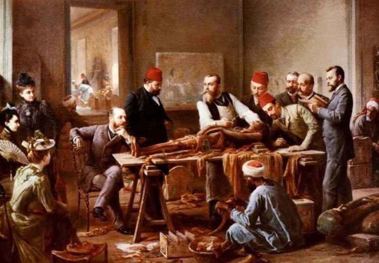 Развертывание мумий как развлечение. Одна из жутких вечеринок в 1891 году. Фото.