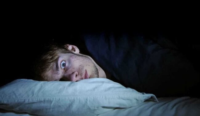 Частые ночные кошмары могут быть признаком опасной болезни. Фото.