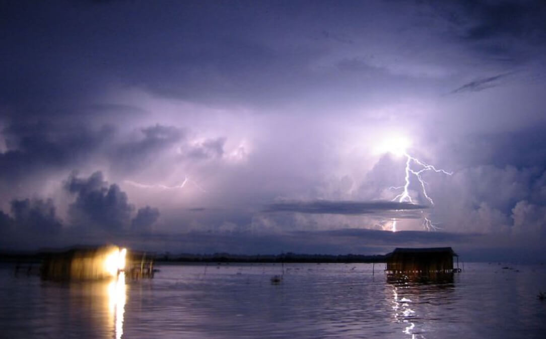 Молнии Кататумбо. Фото.