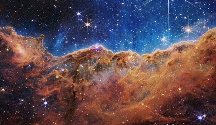 Что увидел телескоп Джеймс Уэбб. Туманность Карина в объективе космического телескопа Джеймс Уэбб. Фото.