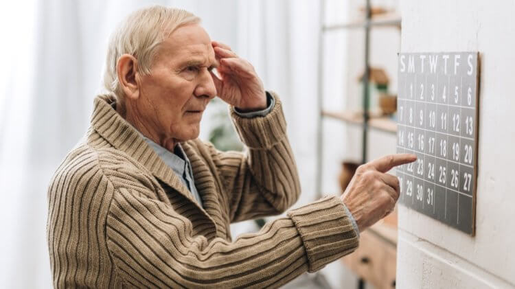Ученые смогут лечить возрастные проблемы с памятью? Электростимуляция, возможно, будет эффективна при лечении болезни Альцгеймера. Фото.