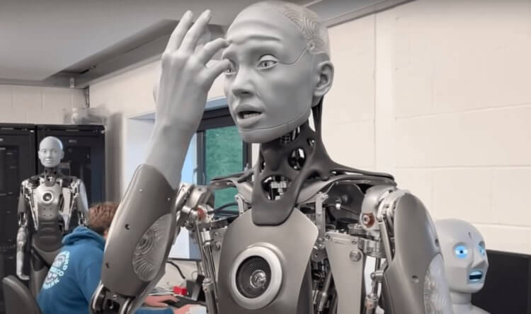 Самый человекоподобный робот в мире. Робот Амека умел выражать базовые эмоции человека, а теперь способен на большее. Фото.