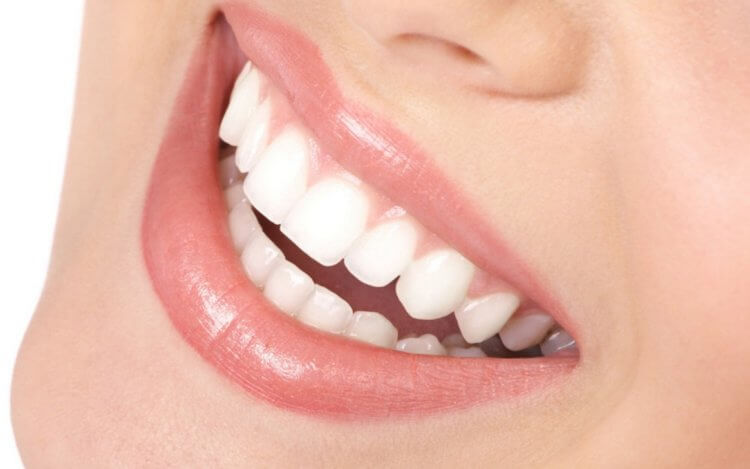 Мифы о вредности колы. Но важно понимать, что зубы могут портиться из-за избытка сахара. Фото.
