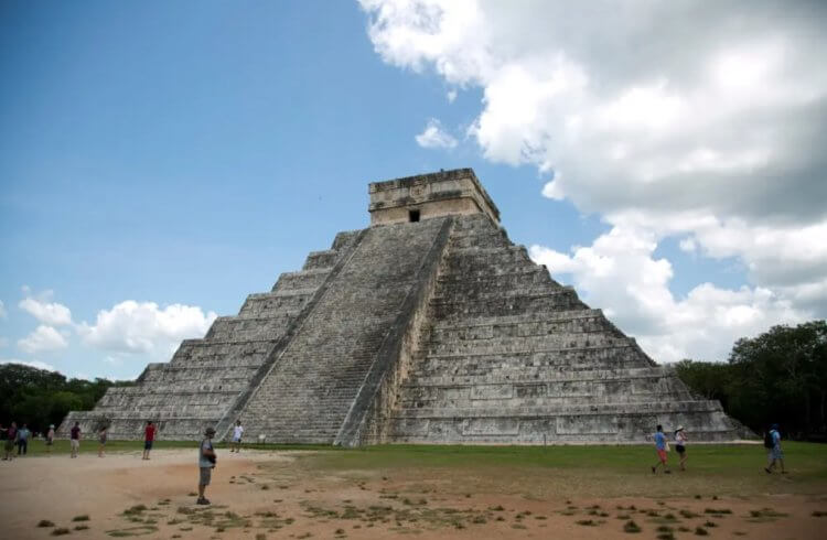 Сокровища майя в Мексике. Она из пирамид майя. Фото.
