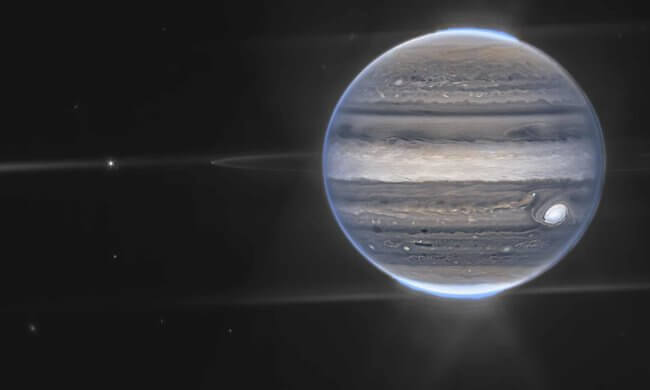 Новые снимки Юпитера раскрывают тайны газового гиганта. Фото.