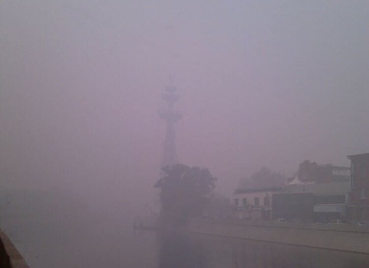 Почему смог возникает в больших городах. Смог в Москве в 2010 году. Фото.
