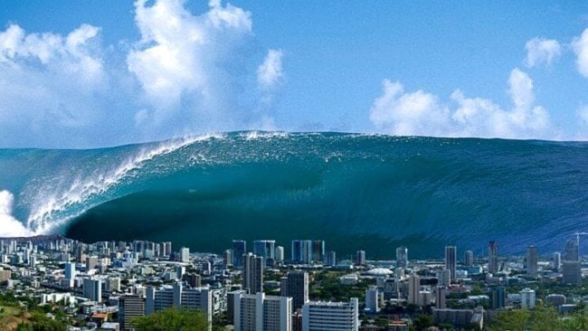 Способны ли солнечные бури вызвать цунами? Фото.