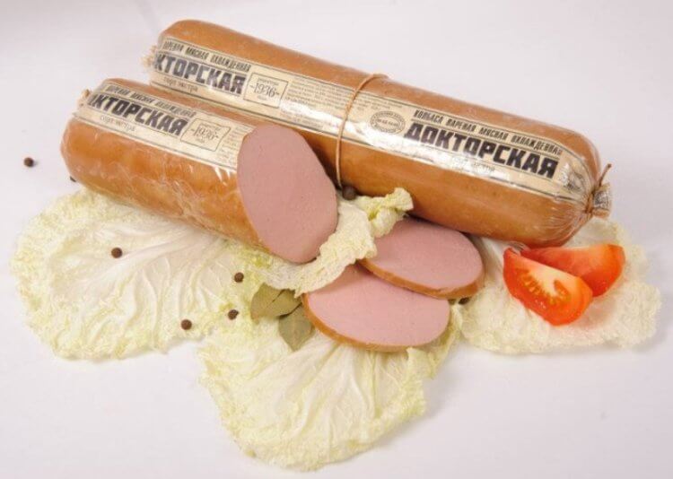 Вареные колбасы в СССР. Докторская колбаса в СССР была одной из самых популярных. Фото.