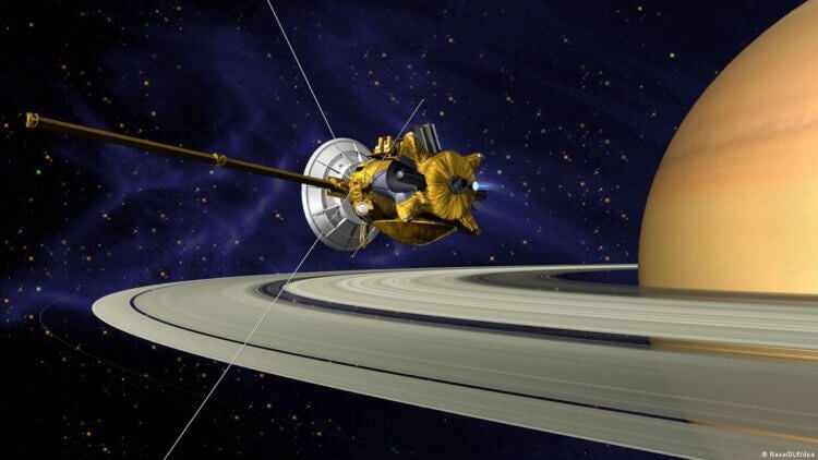 Исследование гейзера на спутнике Энцелад. Космический аппарат «Кассини» определил состав воды в океане на Энцеладе. Фото.