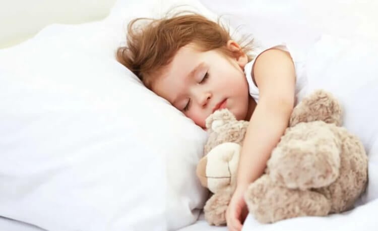 Сколько должны спать дети. Здоровый сон важен не только для детей, но и для взрослых. Фото.