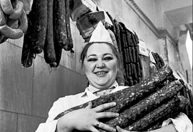Почему качество советской колбасы было низким. Качество колбасы в СССР ухудшилось в 60-х — 70-х годах. Фото.