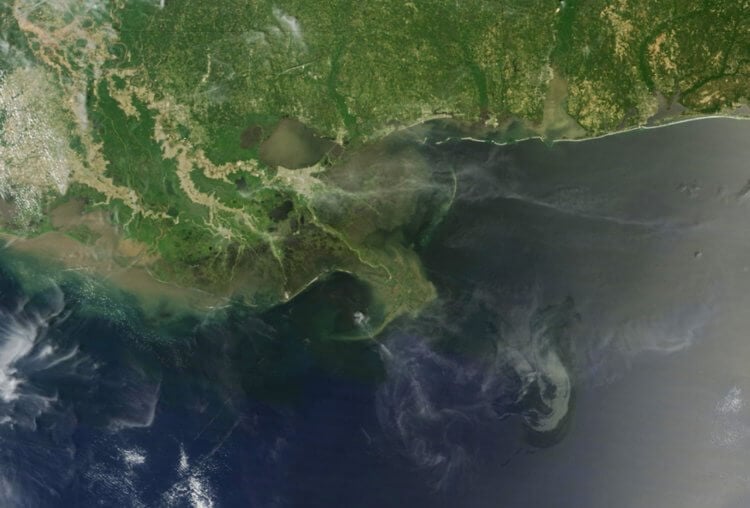 Что видно астронавтам из космоса. Разлив нефти в Мексиканском заливе из космоса. Фото.