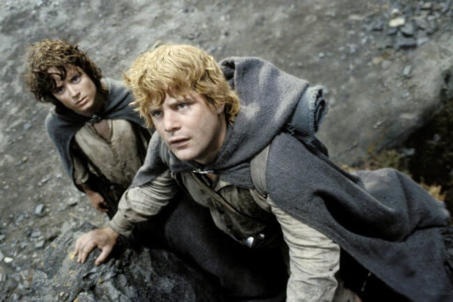Толкинисты празднуют день рождения Фродо и Бильбо и вспоминают события культовой киноэпопеи о приключениях отважных хоббитов. Фото.