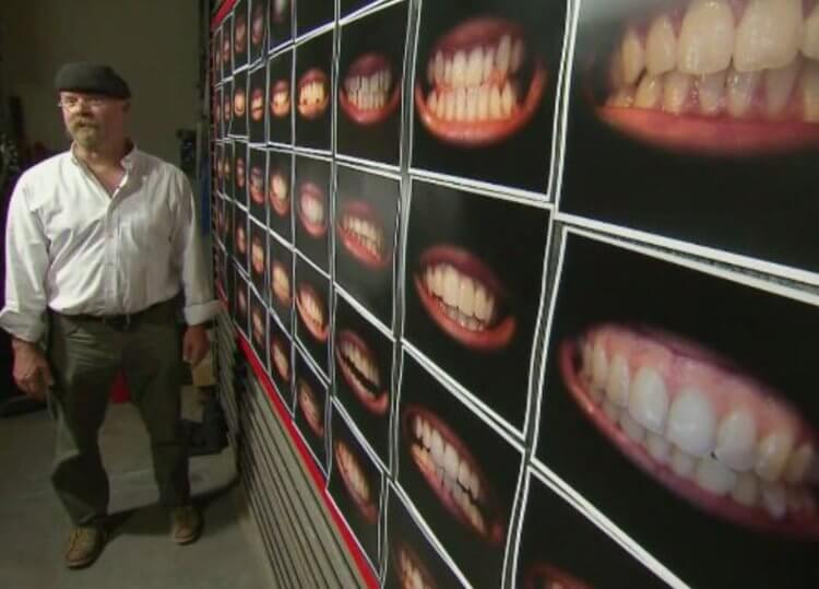 На зубных щетках есть бактерии из унитаза. Миф был проверен в 11 эпизоде 2 сезона. Фото.