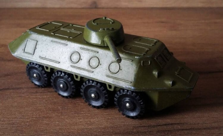 Сколько стоят советские игрушки. Игрушечная военная техника СССР. Фото.