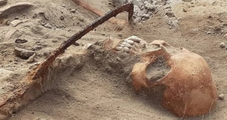 В Польше найден скелет «вампира», который наводил на людей ужас