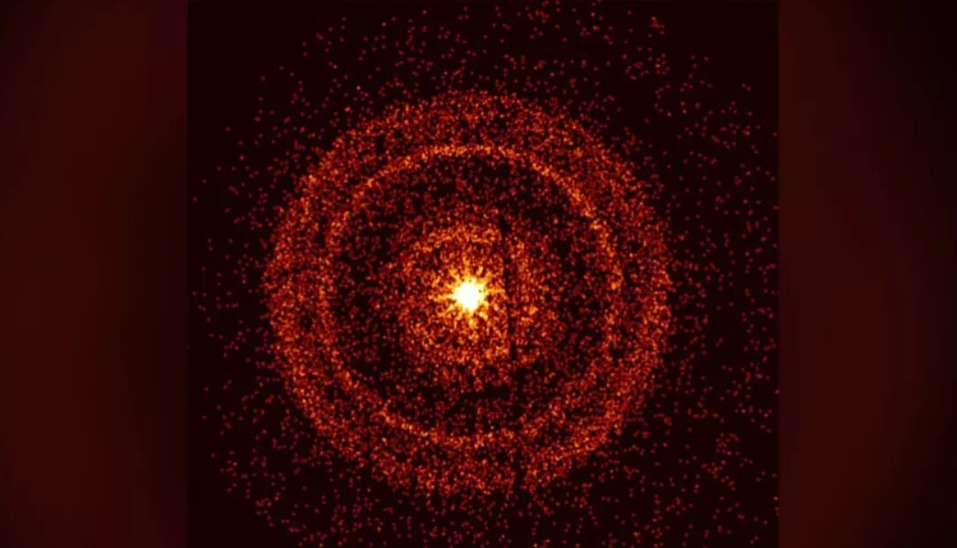 Gamma vspishka lt;pgt;Астрономы сообщили о яркой вспышке высокоэнергетического света, обнаруженной ими в космосе. По словам исследователей, они могли стать свидетелями самого мощного космического взрыва со времен наблюдений. Более того, высокоэнергетическое излучение, или гамма- всплеск (GRB), по мнению экспертов, возможно стал самым мощным со времен Большого взрыва, то есть он даже мощнее взрыва сверхновой, зафиксированного в 2019 году. Этому явлению присвоили название - GRB 221009A. Но что вызвало такой мощный взрыв? Скорее всего он возник в момент окончания жизненного цикла звезды и ее превращения в сверхновую звезду. Но отсюда возникает вопрос - почему взрыв оказался мощнее остальных, ведь сверхновые взрываются во вселенной не так редко? Предлагаем далее разобраться в этом подробнее.