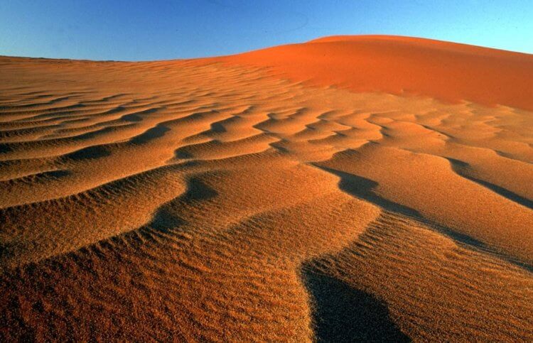 Толщина песка в пустыне Намиб. Пустыня Намиб. Фото.