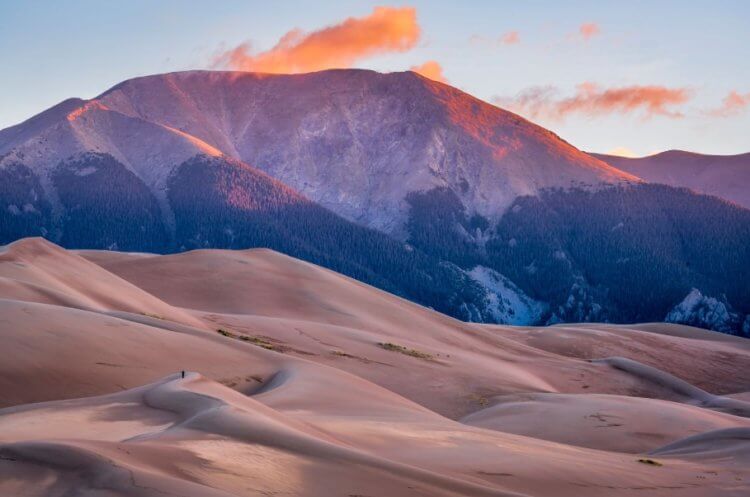 Самая большая песчаная дюна в мире. Дюна Федерико Кирбус. Фото.