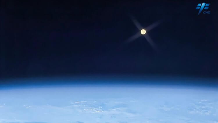 Новые фотографии Земли. Свечение над Землей. Фото.