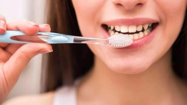 Как защитить зубы от кариеса. Данное открытие — очередное напоминание о важности регулярной чистки зубов. Фото.