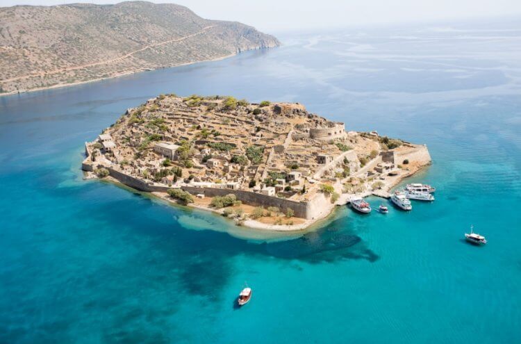 Загадочные камни на греческих островах. Таинственные камни обнаруживаются почти на всех греческих островах. Фото.