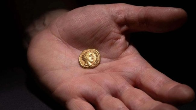 Фальшивая монета древности оказалась настоящей — на ней изображена забытая историческая личность. Фото.