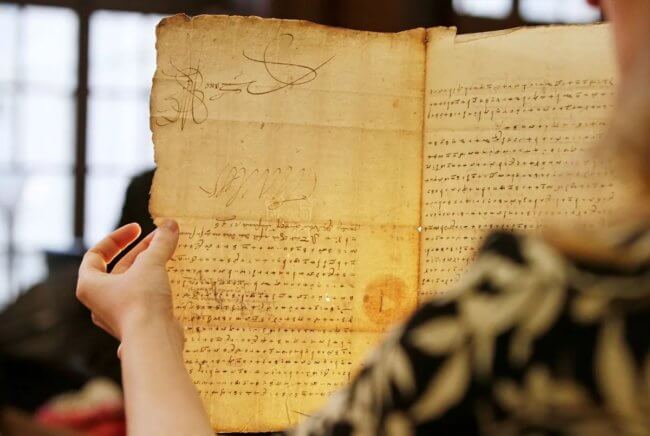 Ученые прочитали письмо древнего императора спустя 500 лет. Как он зашифровал текст? Фото.