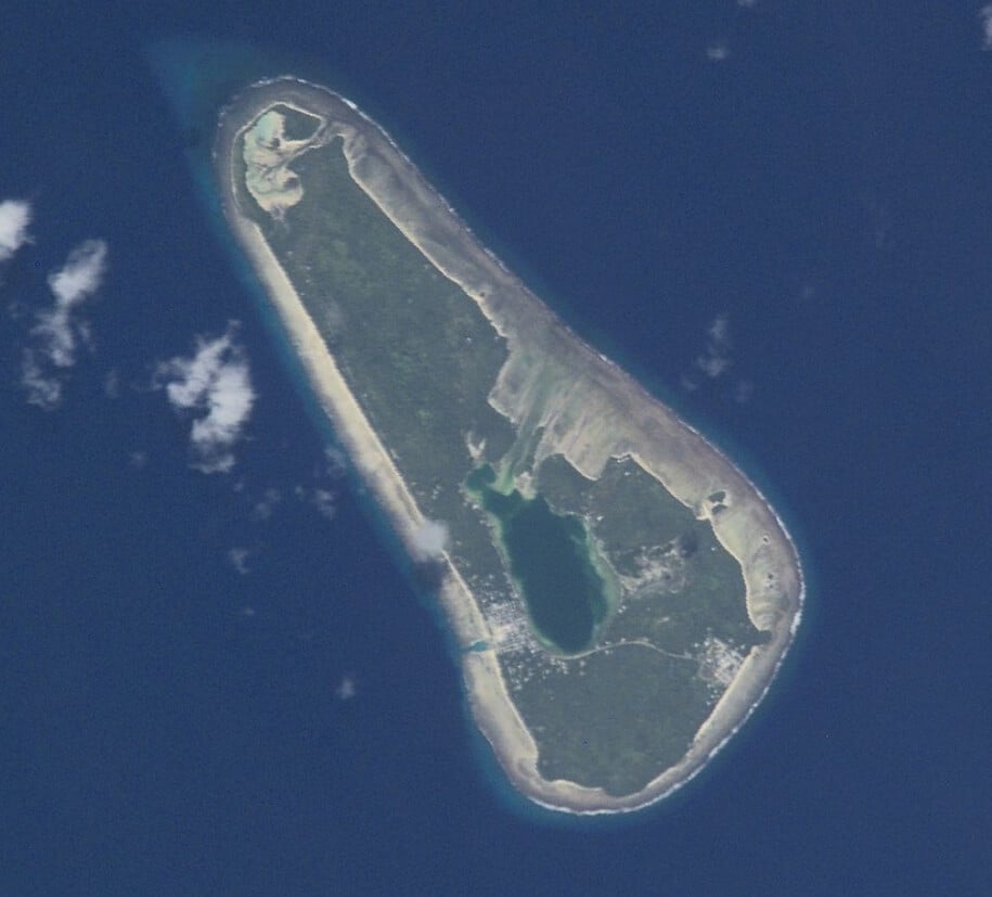 Где находится государство Тувалу. Атолл Ваитупу. Фото.