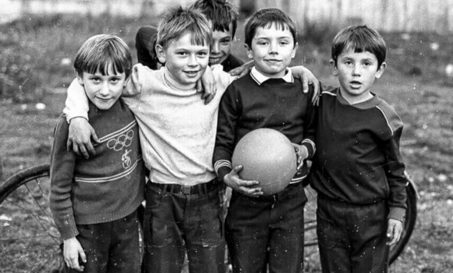 7 опасных вещей, с которыми развлекались дети СССР. Фото.