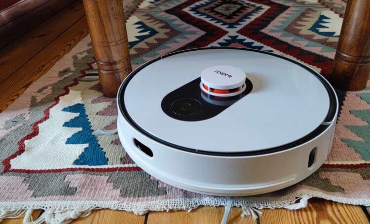 Нашёл крутой робот-пылесос с влажной уборкой и самоочисткой. Как купить его со скидкой. Roidmi Eve Plus — продвинутый робот-пылесос, который освободит ваши руки. Фото.